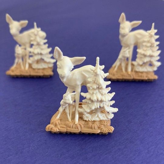 3 Miniature Plastic Deer Scenes ~ 1-1/4" tall